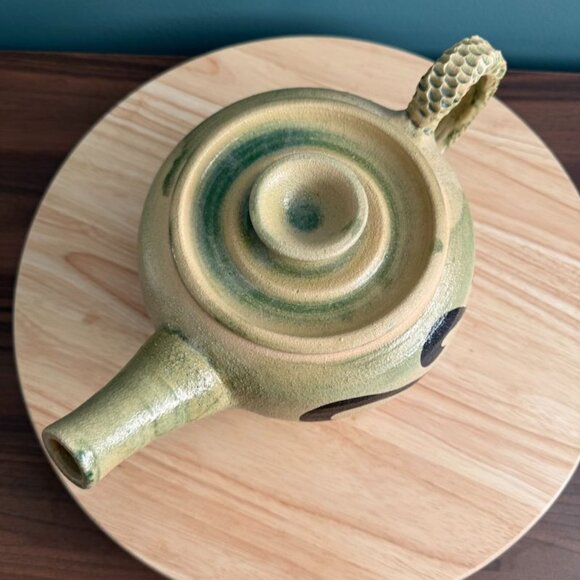 Vintage Studio Art Teapot Signed Tori Henry 94 Textured Handle Abstract Pottery - Picture 6 of 10